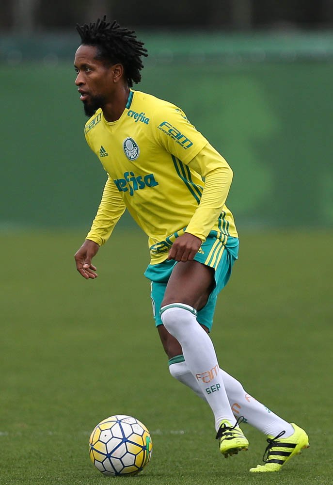 Verdão realiza treino coletivo em preparação ao duelo com a Ponte Preta