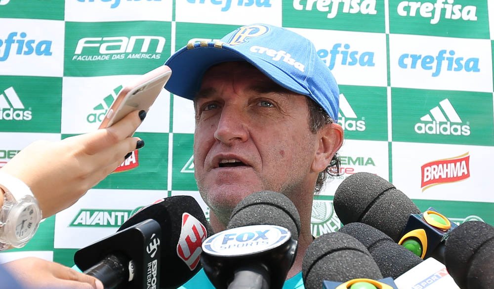 Cuca prevê ‘grande jogo’ no clássico de Itaquera e diz: ‘Mexe com cidade’