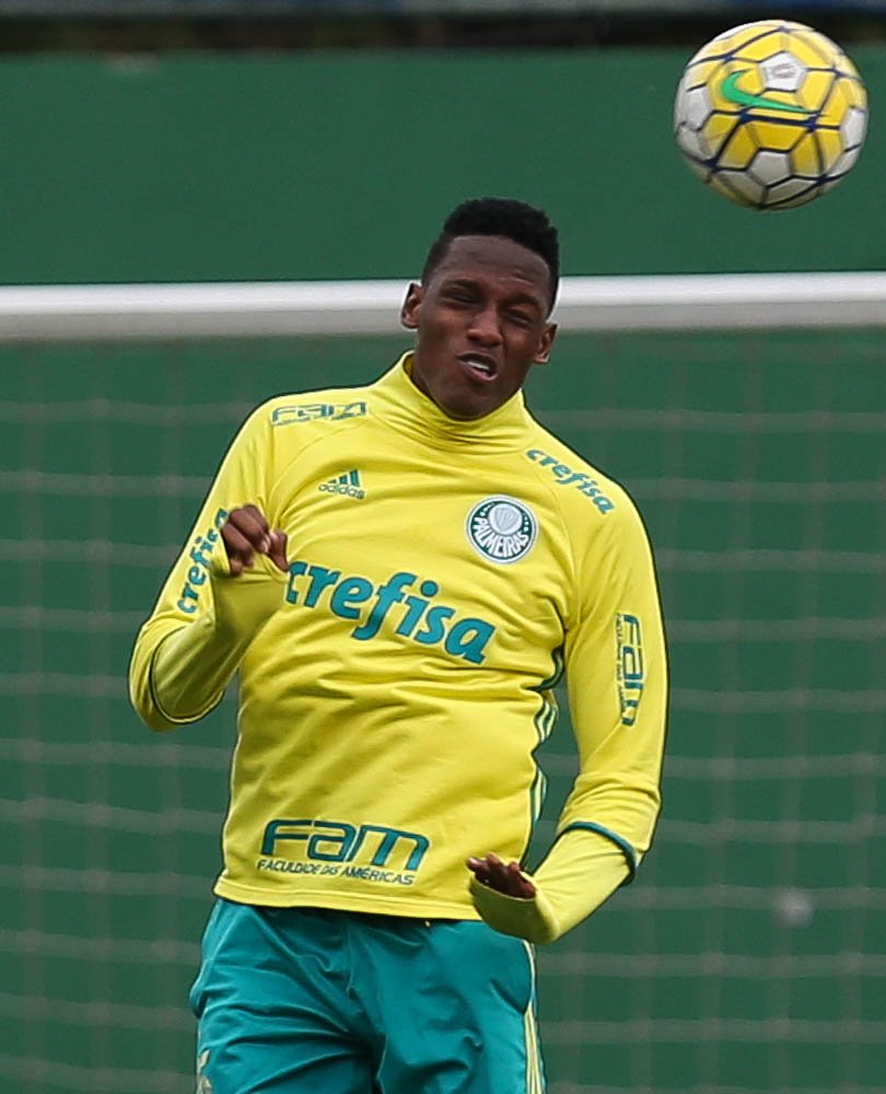 Palmeiras realiza treino tático visando duelo com o Sport