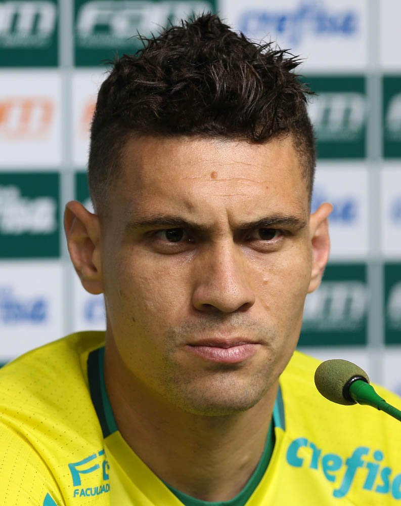 Moisés elogia ‘semana cheia’ e exalta série invicta no Nacional: ‘Caminho certo’