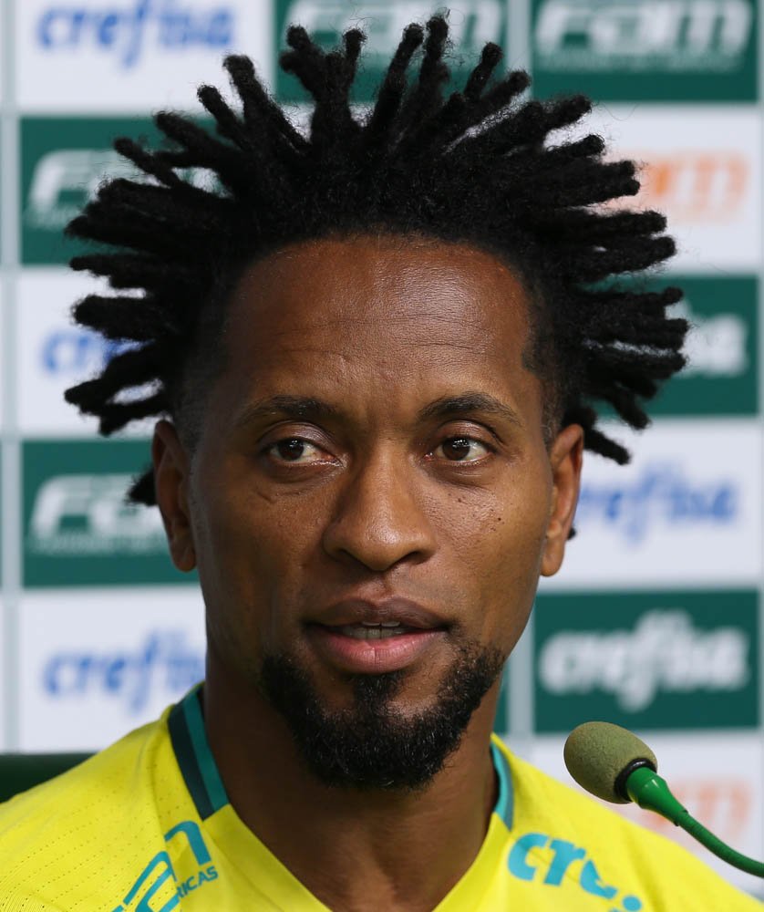 Aos 42 anos, Zé Roberto vislumbra primeiro título brasileiro: ‘Sonho diariamente’