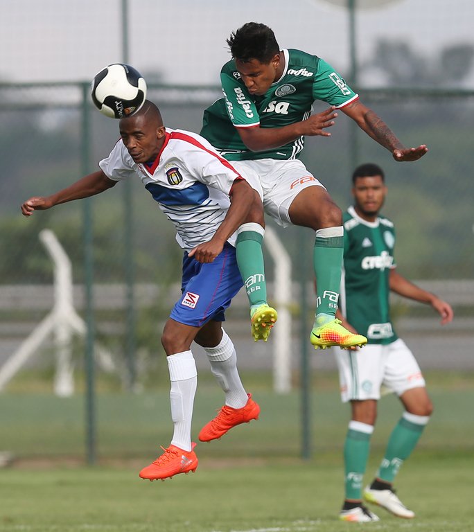 Melhor campanha, Palmeiras goleia Peñarol e segue 100% na Copa Internacional Sub-20 