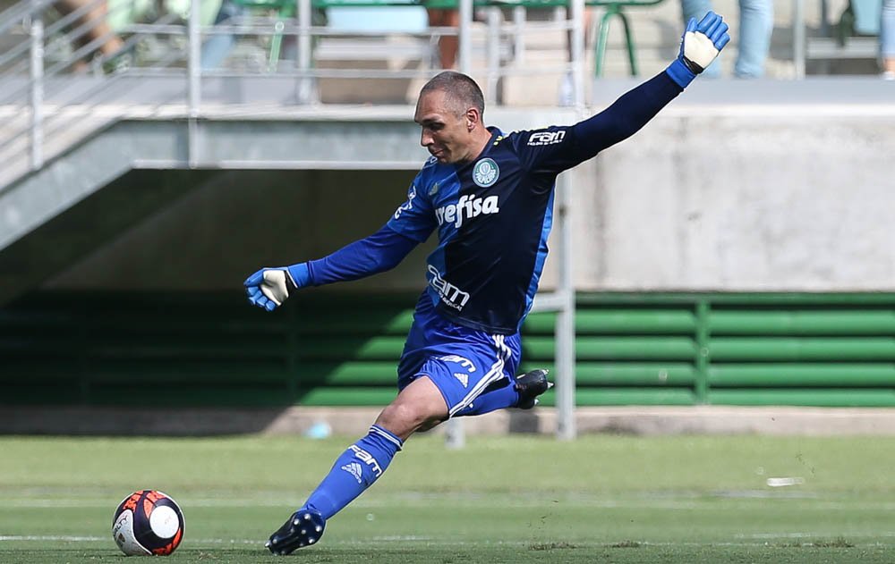 Prass se torna o 8º goleiro da história alviverde a alcançar a marca de 200 jogos