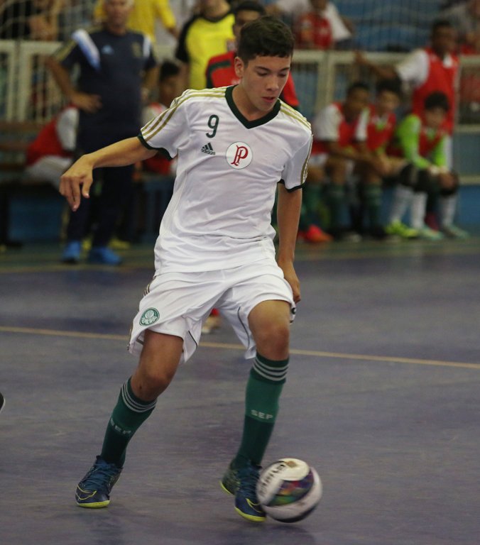 Sub-10 e Sub-14 vencem Indaiatubana e seguem 100% no Estadual de Futsal