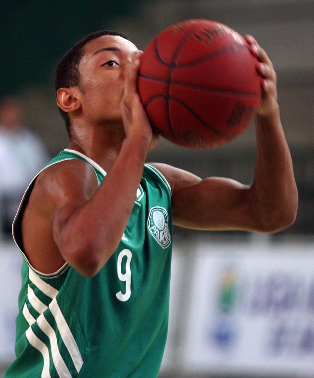 Sub-16 e Sub-17 vencem SESI Franca pelo Estadual de Basquete