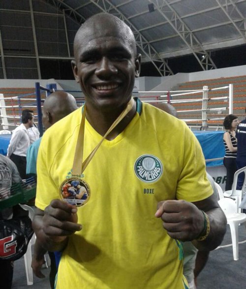 Pugilista do Palmeiras participa de Liga Mundial de Boxe por equipe venezuelana