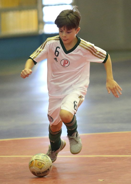 Sub-10 atropela Botucatuense por 22 a 0 pelo Estadual de Futsal