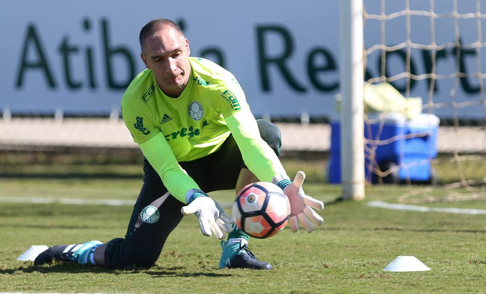 Verdão se reapresenta na Academia de Futebol; Willian e Juninho treinam Verdão se reapresenta na Academia de Futebol; Willian e Juninho treinam