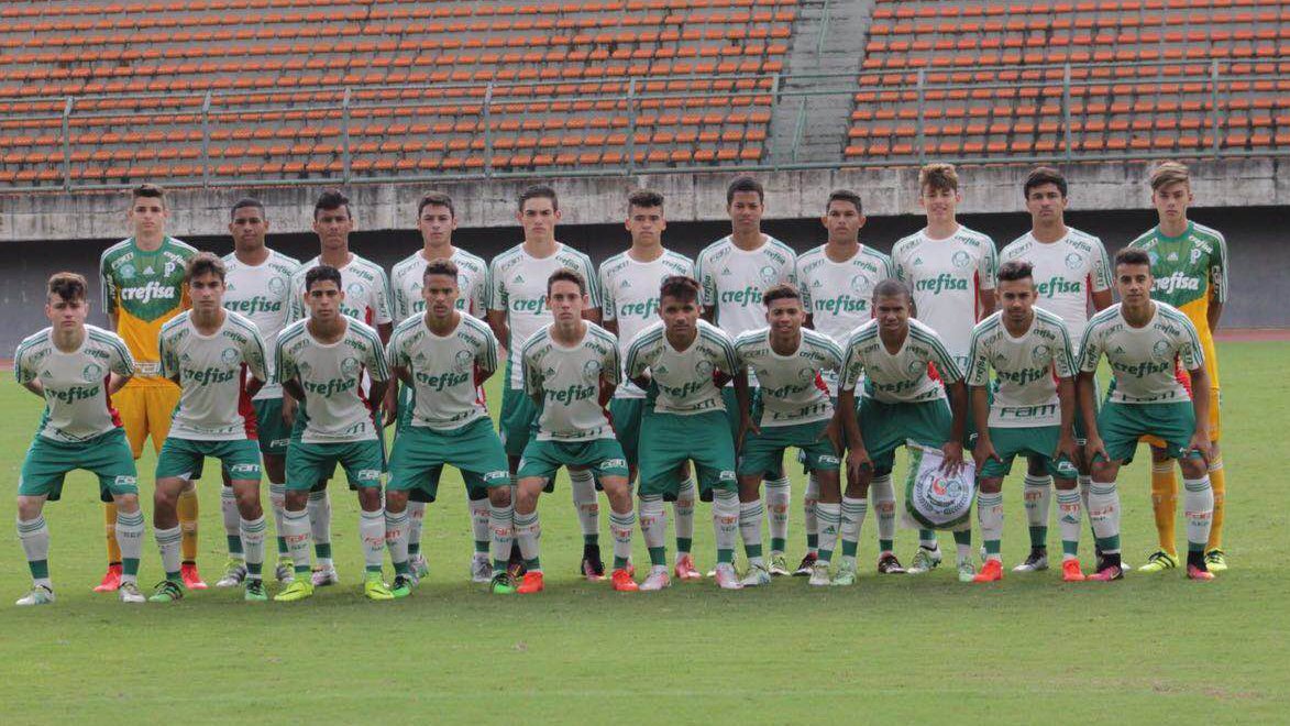Palmeiras enfrenta o São Paulo na semifinal da Salvador Cup Sub-16, na Bahia