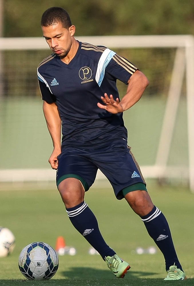 César Greco/Agência Palmeiras/Divulgação _ Wendel, que desfalcou o Verdão na partida contra o Vitória por conta de lesão, treinou normalmente nesta terça-feira (20)