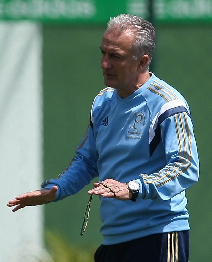 Cesar Greco/Ag. Palmeiras/Divulgação _ Dorival no treino desta manhã (07), na Academia de Futebol
