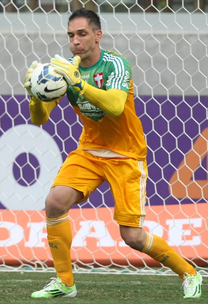 Cesar Greco/Ag. Palmeiras/Divulgação _ Fernando Prass fechou o gol para o alviverde diante dos paranaenses