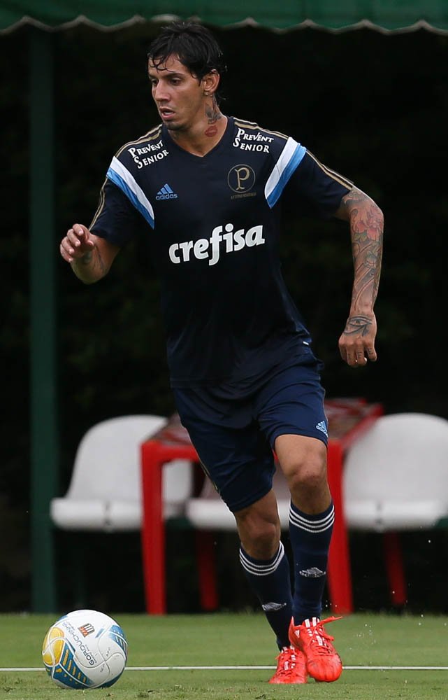 Cesar Greco/Ag.Palmeiras/Divulgação _ Victor Ramos foi titular no lugar de Tobio, que fez fortalecimento