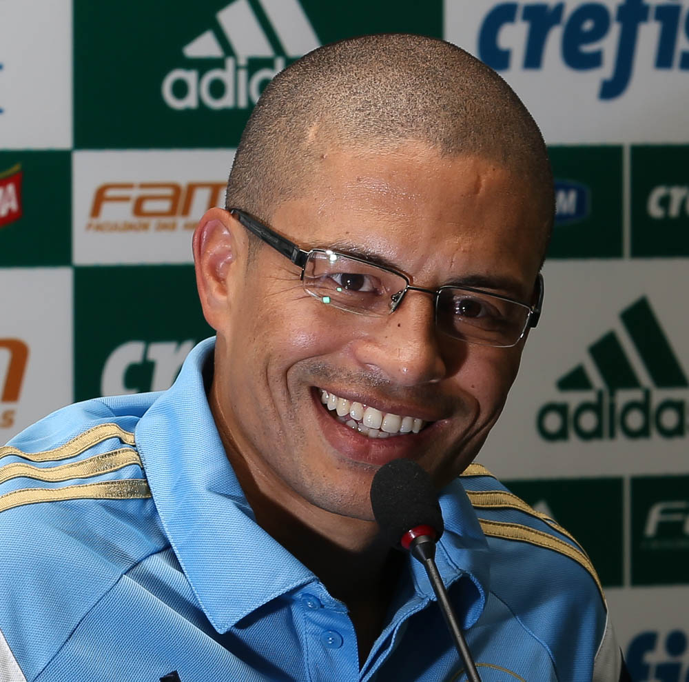 Cesar Greco/Ag.Palmeiras/Divulgação _ Alex foi um dos principais jogadores do Verdão na conquista da Copa Libertadores da América de 1999