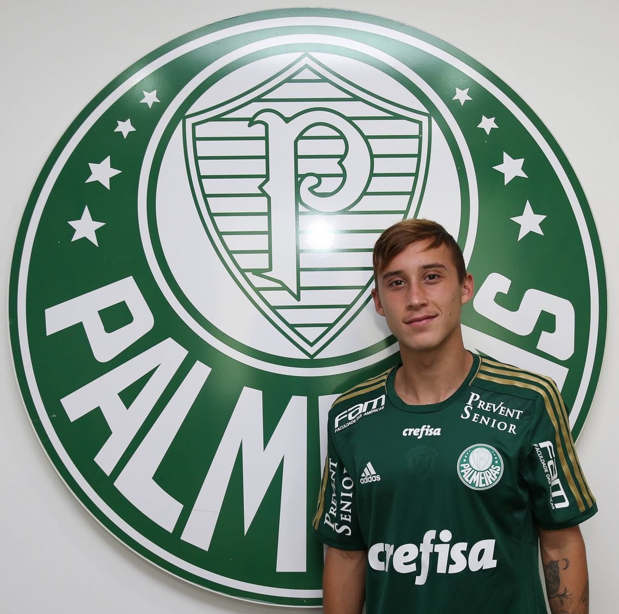 Cesar Greco/Ag.Palmeiras/Divulgação _  Habilidoso e com passagem pelas seleções de base e principal do Chile, Arancibia tem contrato com o Verdão até junho de 2016