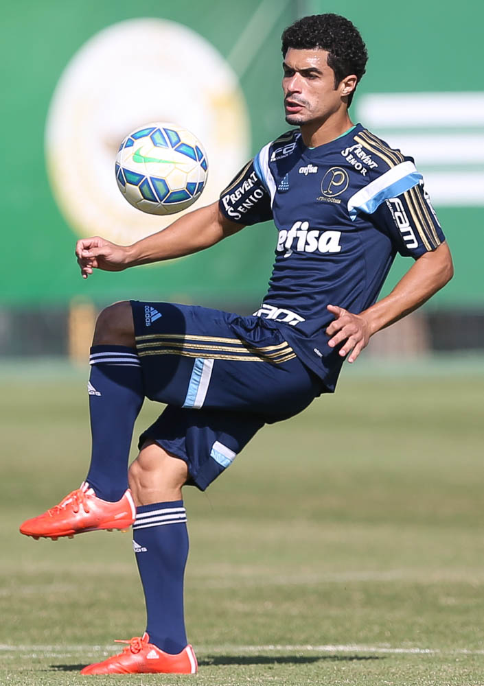 Cesar Greco/Ag. Palmeiras/Divulgação _ Egídio continuou como titular nesta quarta, 20