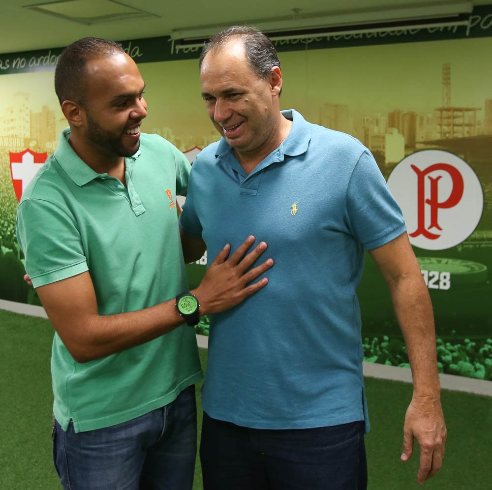 Cesar Greco/Ag. Palmeiras/Divulgação_Alecsandro e Evair fizeram tour com sócio na última sexta, 12