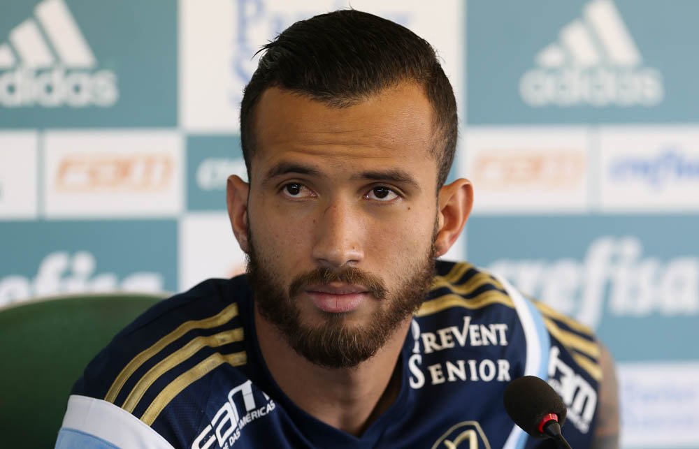 Cesar Greco/Ag.Palmeiras/Divulgação_Leandro Pereira marcou os dois gols do Verdão no empate diante do Sport