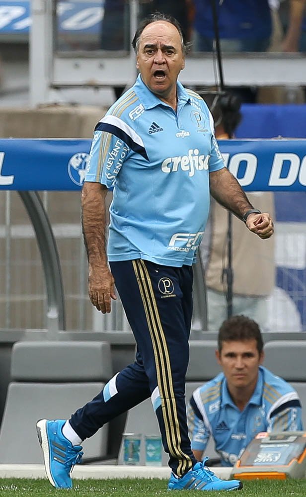 Cesar Greco/Ag. Palmeiras/Divulgação _ O técnico Marcelo Oliveira não gostou do desempenho do time no primeiro tempo contra o Cruzeiro