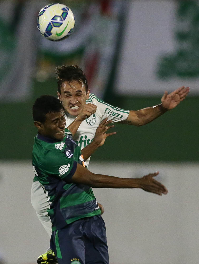 Cesar Greco/Ag. Palmeiras/Divulgação _ 'Foi um jogo para esquecer', disse o lateral-direito Lucas após a derrota