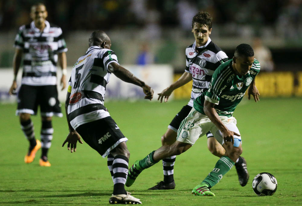 Cesar Greco/Ag.Palmeiras/Divulgação_Gabriel Jesus marcou duas vezes contra o XV de Piracicaba