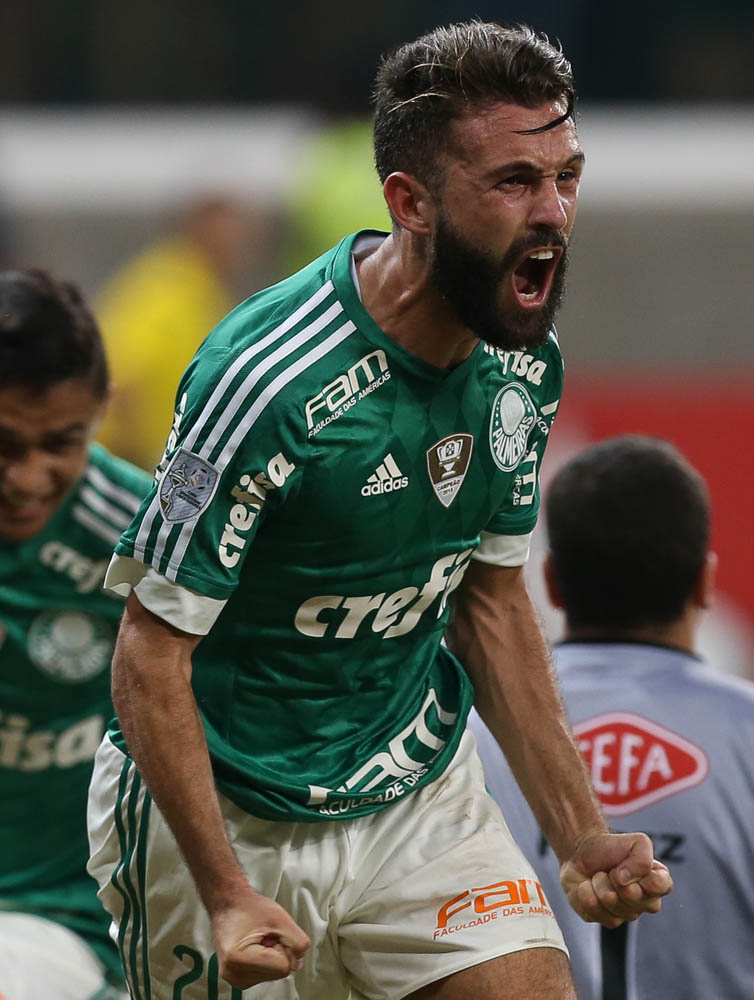 Cesar Greco/Ag.Palmeiras/Divulgação_Destaque da partida, Allione anotou dois tentos na goleada do Verdão