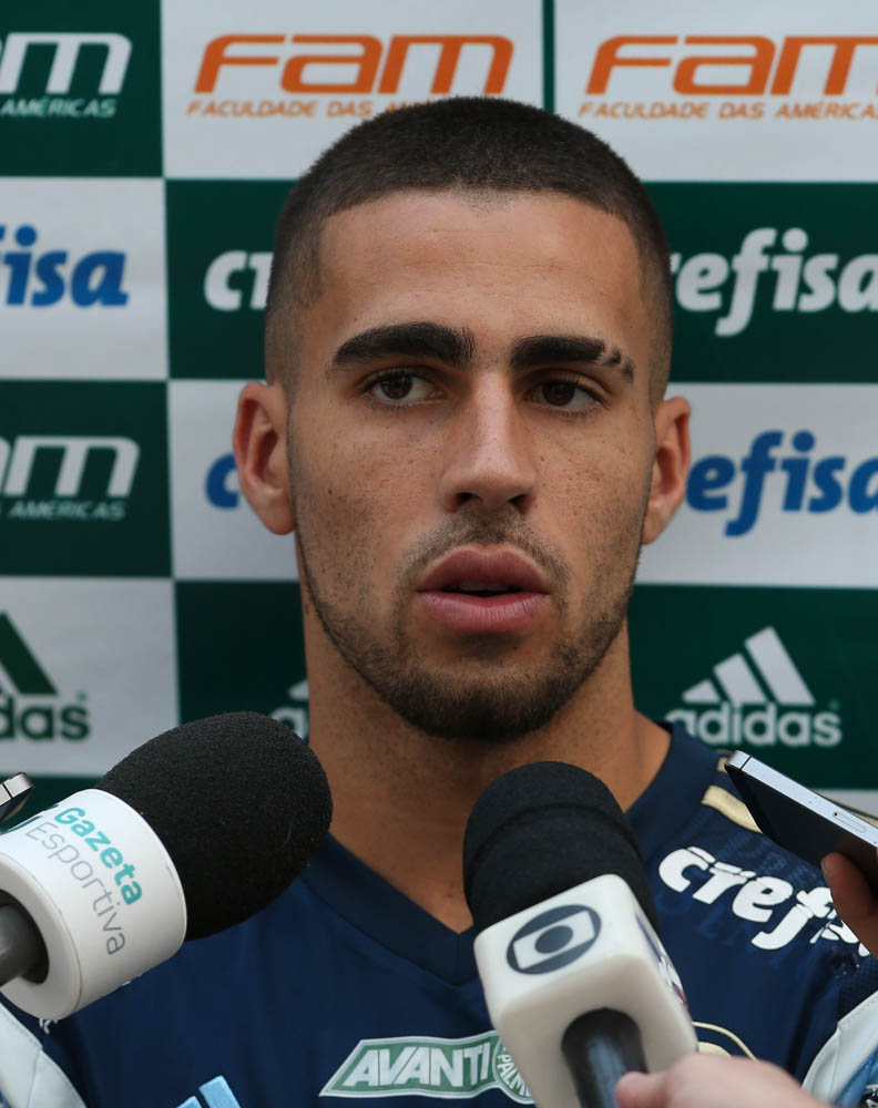 Cesar Greco/Ag.Palmeiras/Divulgação_Gabriel concedeu entrevista coletiva na tarde deste sábado (16)