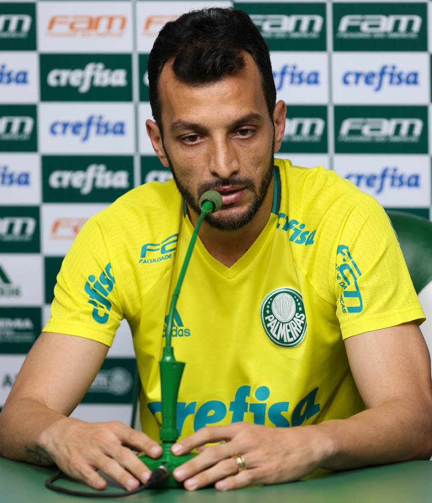 Cesar Greco/Ag.Palmeiras/Divulgação_Edu Dracena completou dez jogos com a camisa do Verdão diante do Coritiba