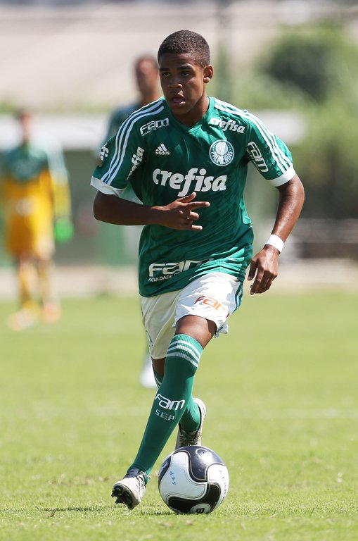 Fabio Menotti/Ag.Palmeiras/Divulgação_Sub-15 e Sub-17 do Verdão estão classificados para a próxima fase do torneio estadual