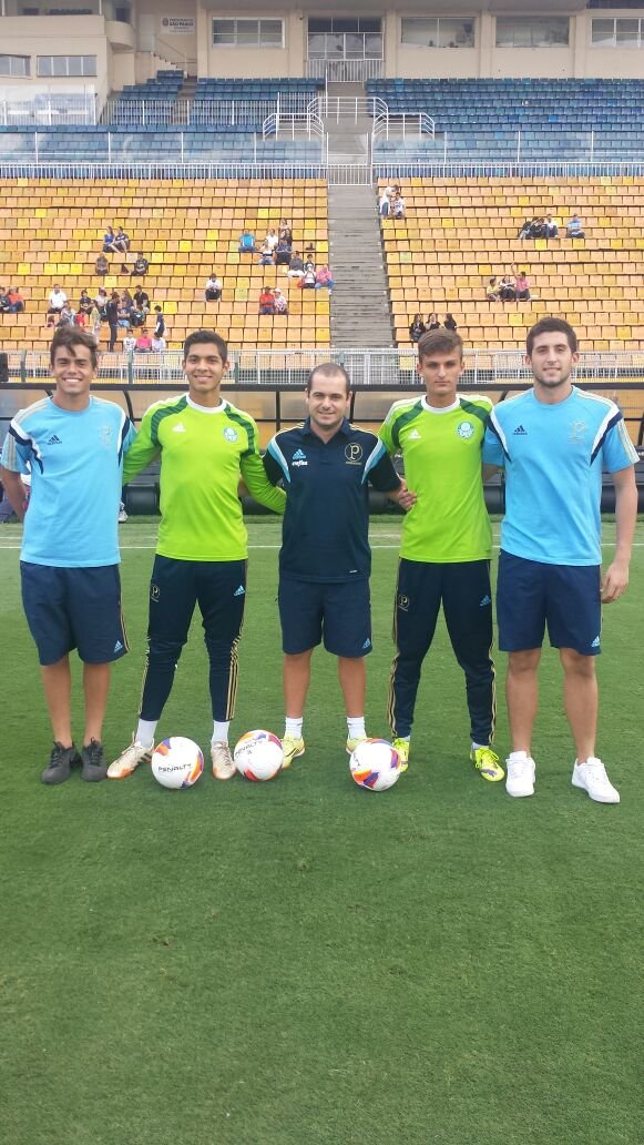 Divulgação _ Goleiros das equipes Sub-17 e Sub-20 do Verdão estiveram presentes no evento