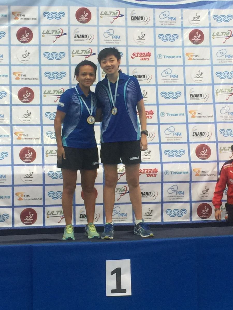 Divulgação _ Lin Gui e Lígia Silva conquistaram medalha de ouro para o Verdão na categoria de duplas femininas em Buenos Aires, Argentina