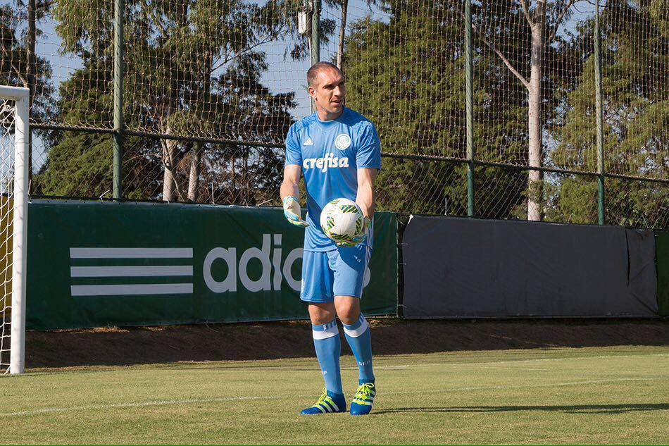 Divulgação_Ídolo da torcida palestrina, Prass estreará novo uniforme de goleiro do Verdão