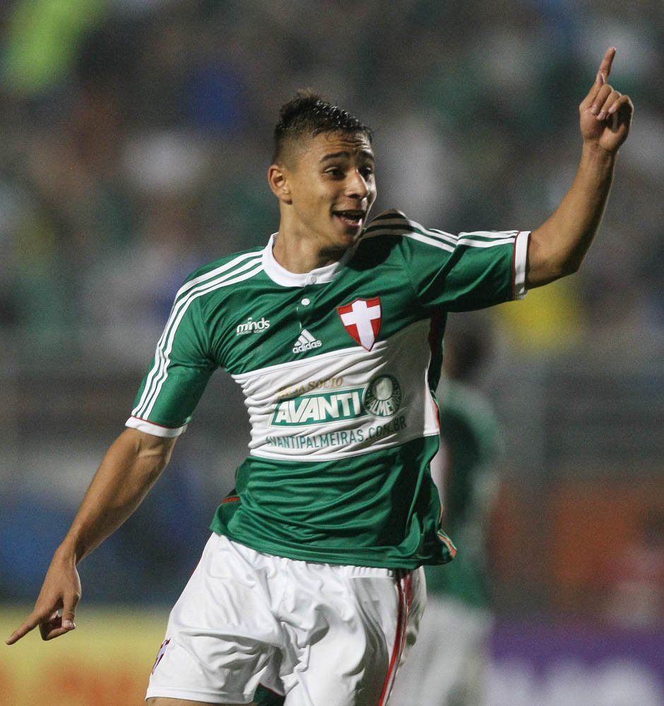 Cesar Greco/Ag. Palmeiras/Divulgação _ João Pedro, comemorando seu primeiro tento como atleta profissional