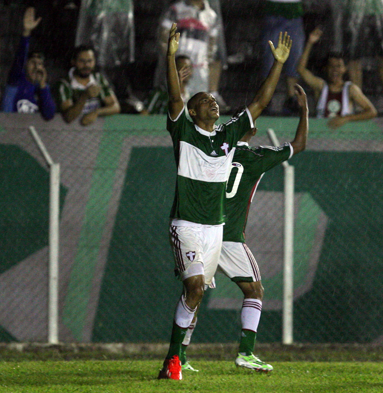 Fabio Menotti/Ag. Palmeiras/Divulgação _  O zagueiro Lucas Rocha, marcou seu primeiro gol pela categoria Sub-20 do Verdão