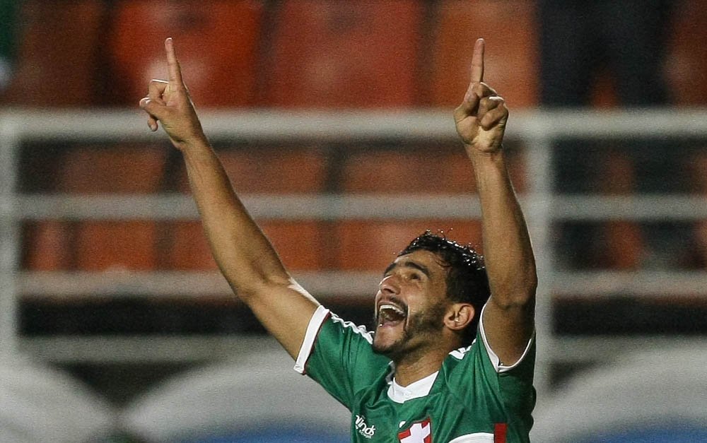 Cesar Greco/Ag. Palmeiras/Divulgação _ Henrique comemora um de seus três gols diante da Chapecoense, no Pacaembu