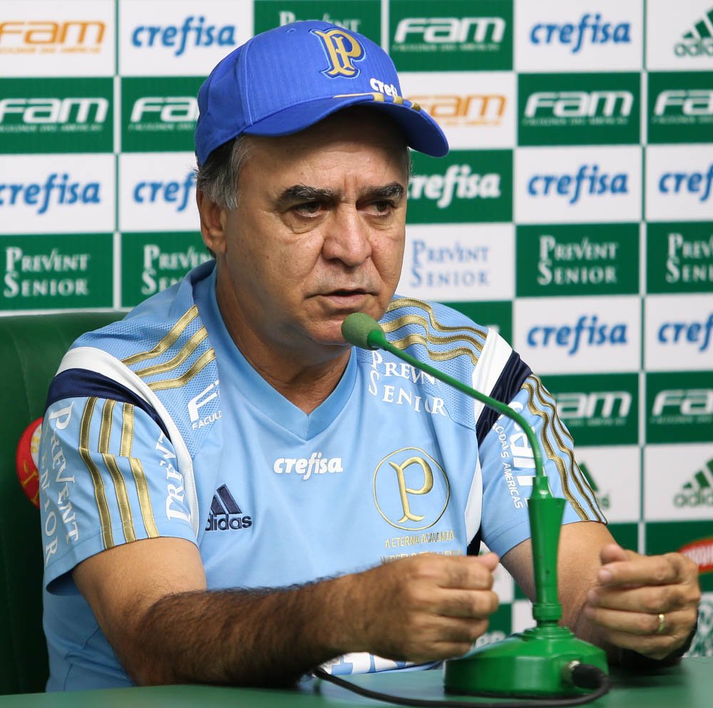 Cesar Greco/Ag. Palmeiras/Divulgação _ O técnico Marcelo Oliveira concedeu entrevista coletiva na Academia de Futebol na tarde desta segunda-feira (18)