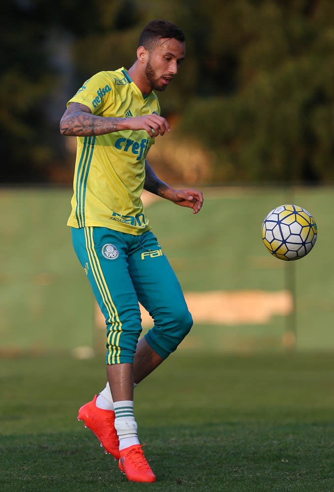 Cesar Greco/Ag Palmeiras/Divulgação _ Leandro Pereira marcou duas vezes no jogo-treino desta quarta-feira (1)