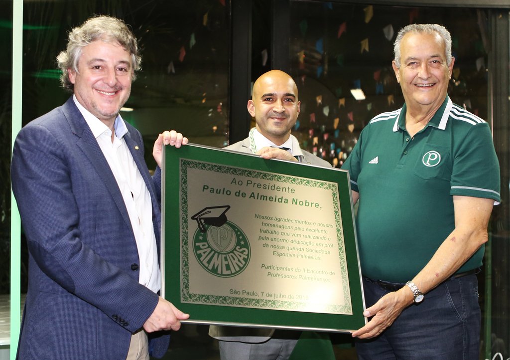 Fabio Menotti/Ag Palmeiras/Divulgação _ O presidente Paulo Nobre foi um dos homenageados da noite