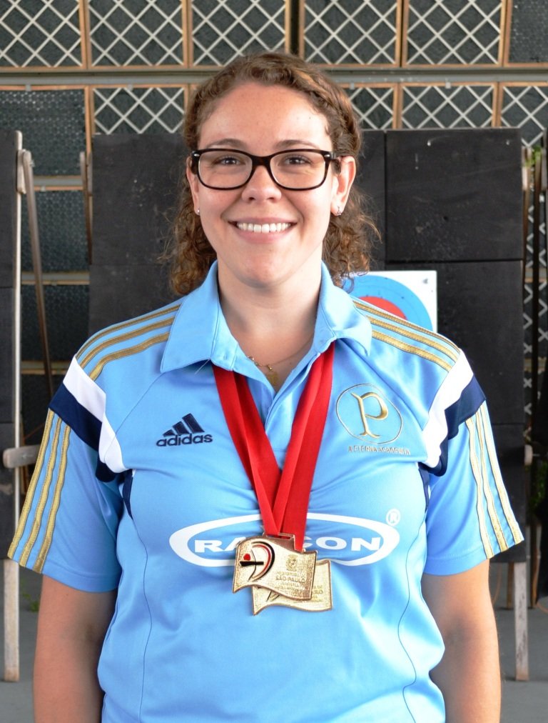 Divulgação _ Depois de terminar em quarto no primeiro dia de competição, Sarah Nikitin venceu sete dos nove combates no segundo dia e subiu no ranking