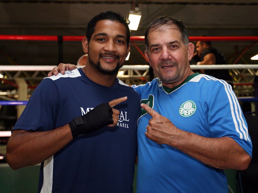 Fabio Menotti/Ag. Palmeiras/Divulgação _ Bronze nas Olimpíadas de Londres, Yamaguchi Falcão também marcou presença na academia palestrina