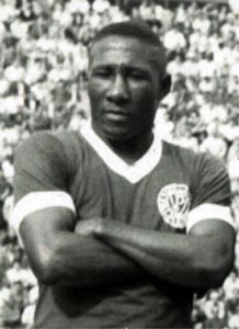 Divulgação _ Djalma é um dos jogadores que mais vestiu a camisa do Palmeiras: 501 vezes