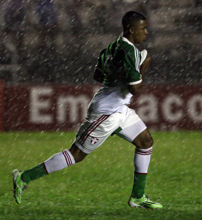 Fabio Menotti/Ag.Palmeiras/Divulgação _ Gabriel Jesus marcou dois dos cinco gols na vitória sob os earenses