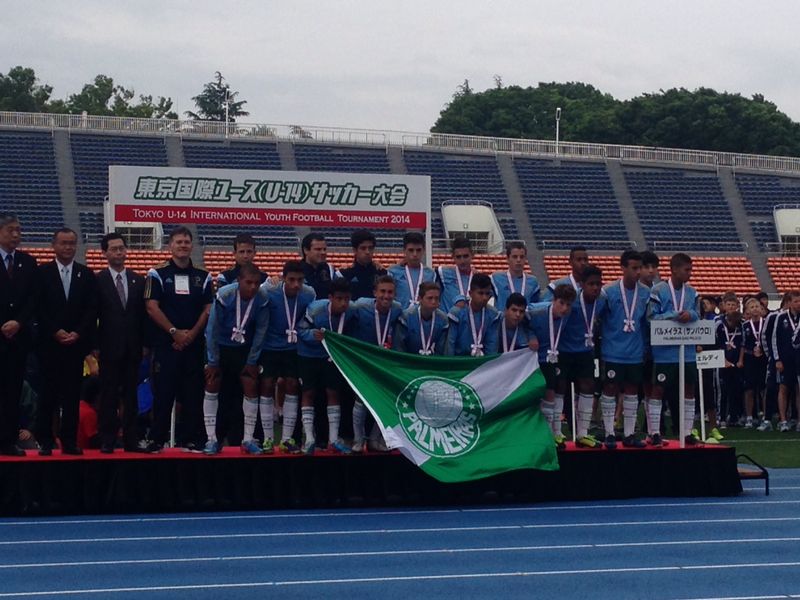 Divulgação _ Sub-15 do Palmeiras é vice-campeão do Tokyo International Youth Football Tournament