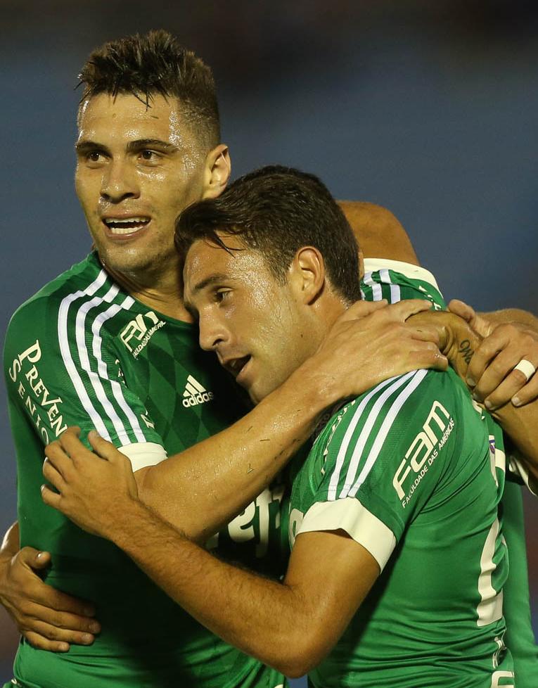 Cesar Greco/Ag.Palmeiras/Divulgação_Moisés e Allione anotaram os gols alviverdes nesta quarta (20)