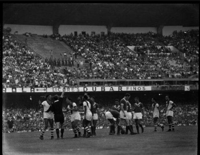 Lance do segundo jogo da semifinal da Copa Rio entre Palmeiras e Vasco