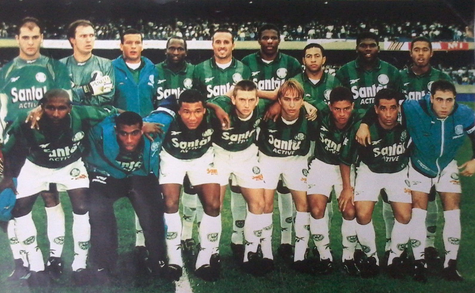 Os marcantes uniformes da Copa de 98