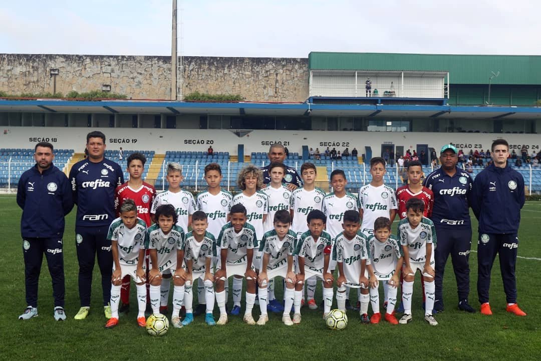 Equipe sub-13 do Corinthians é campeã da série ouro do Campeonato