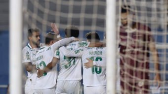 Palmeiras golea a Jacuipense y extiende su racha invicta